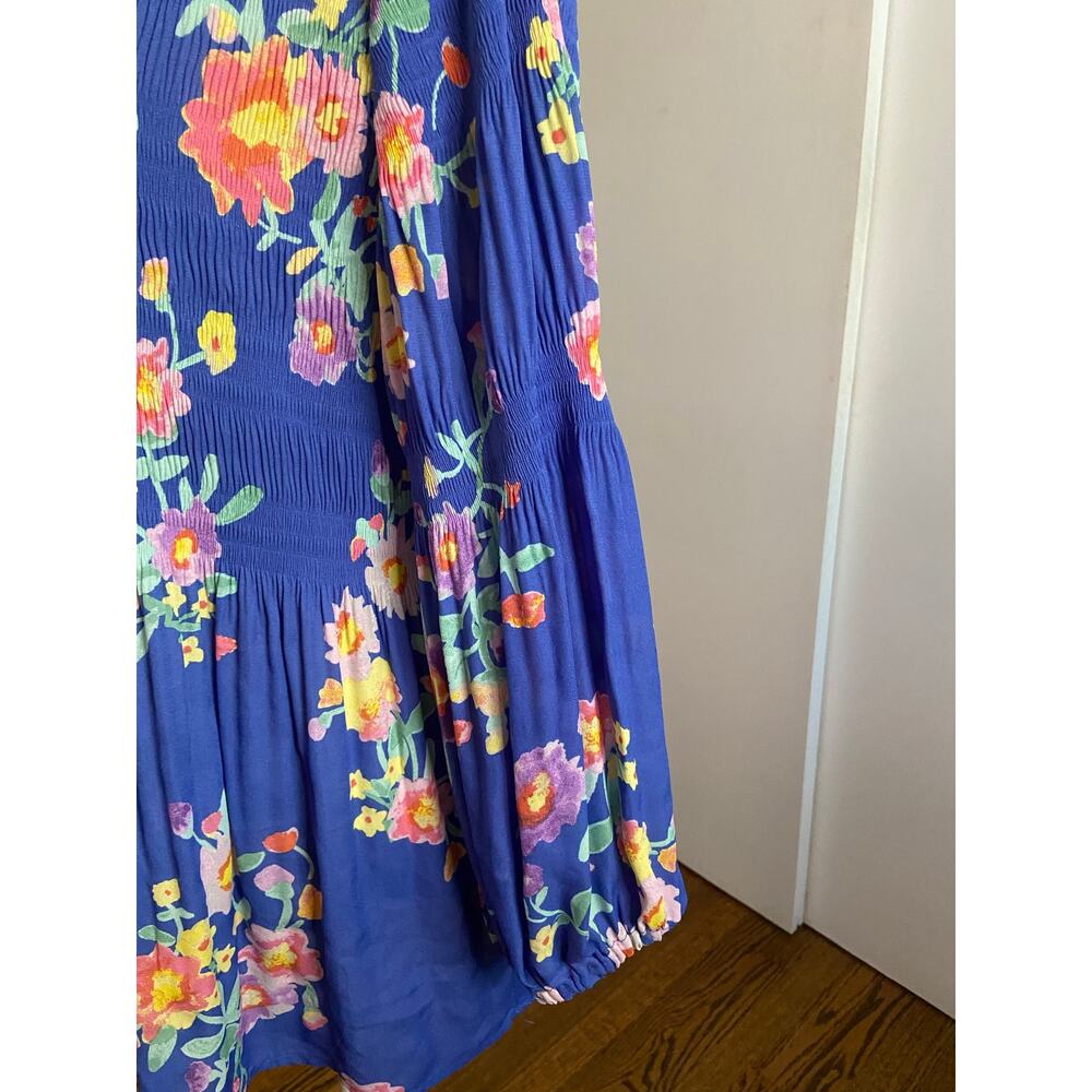 Spense periwinkle floral print plisse’ blouse w/ round neck & bracelet sleeves - Picture 4 of 10